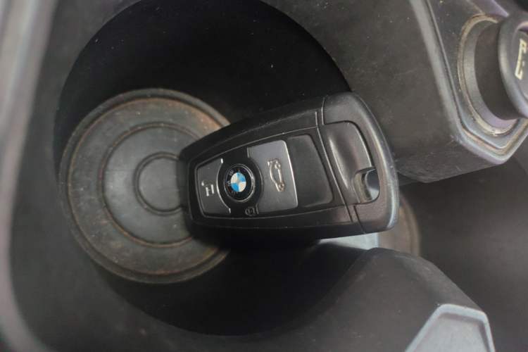 Used BMW 1 Series 2013 Facelifted 118i Leading Edition Vehicle Key