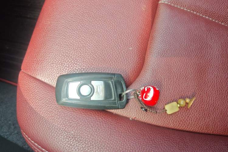 Used BMW 1 Series 2013 Facelifted 118i Leading Edition Vehicle Key