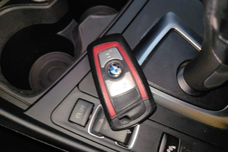 Used BMW 1 Series 2013 Revised 118i Sport Edition Vehicle Key