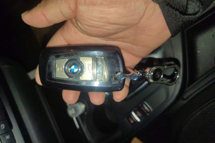 Used BMW 1 Series 2013 Facelifted 118i Leading Edition Vehicle Key