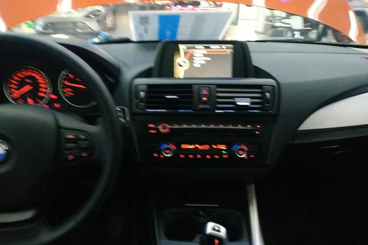 Used BMW 1 Series 2013 Facelifted 118i Leading Edition Audio And AC Panel