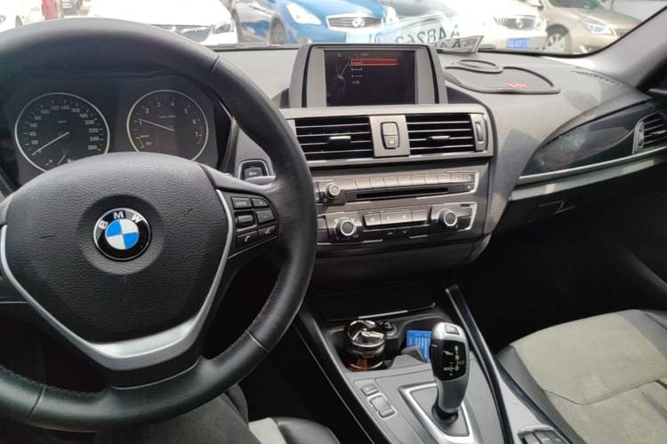 Used BMW 1 Series 2013 Revised 116i Urban Edition Audio And AC Panel