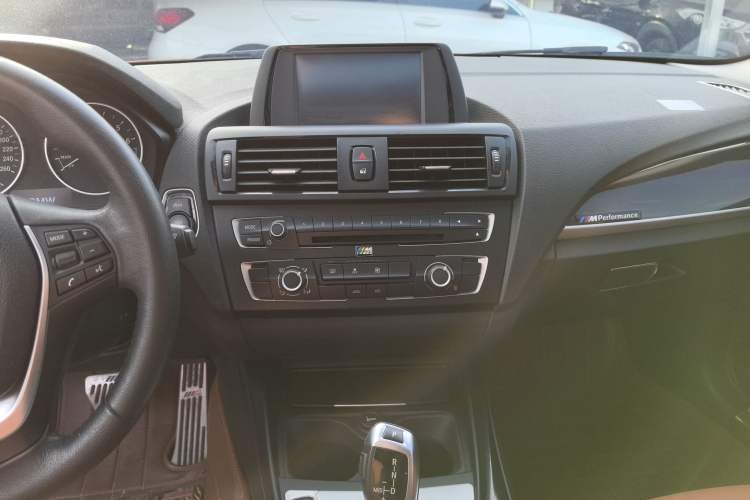 Used BMW 1 Series 2013 Revised 116i Urban Edition Audio And AC Panel