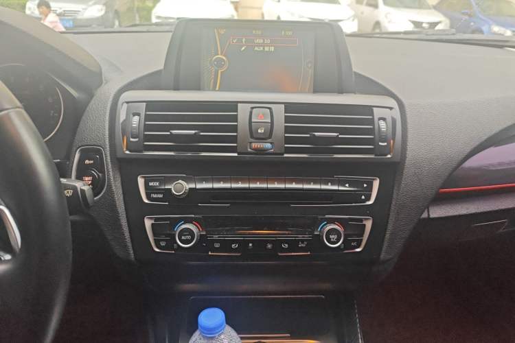 Used BMW 1 Series 2013 Revised 118i Sport Edition Audio And AC Panel