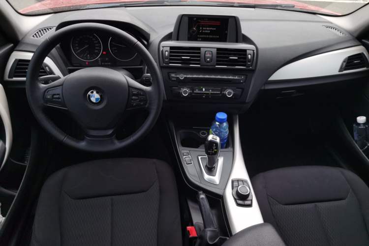 Used BMW 1 Series 2013 Revised 116i Leading Edition Center Console