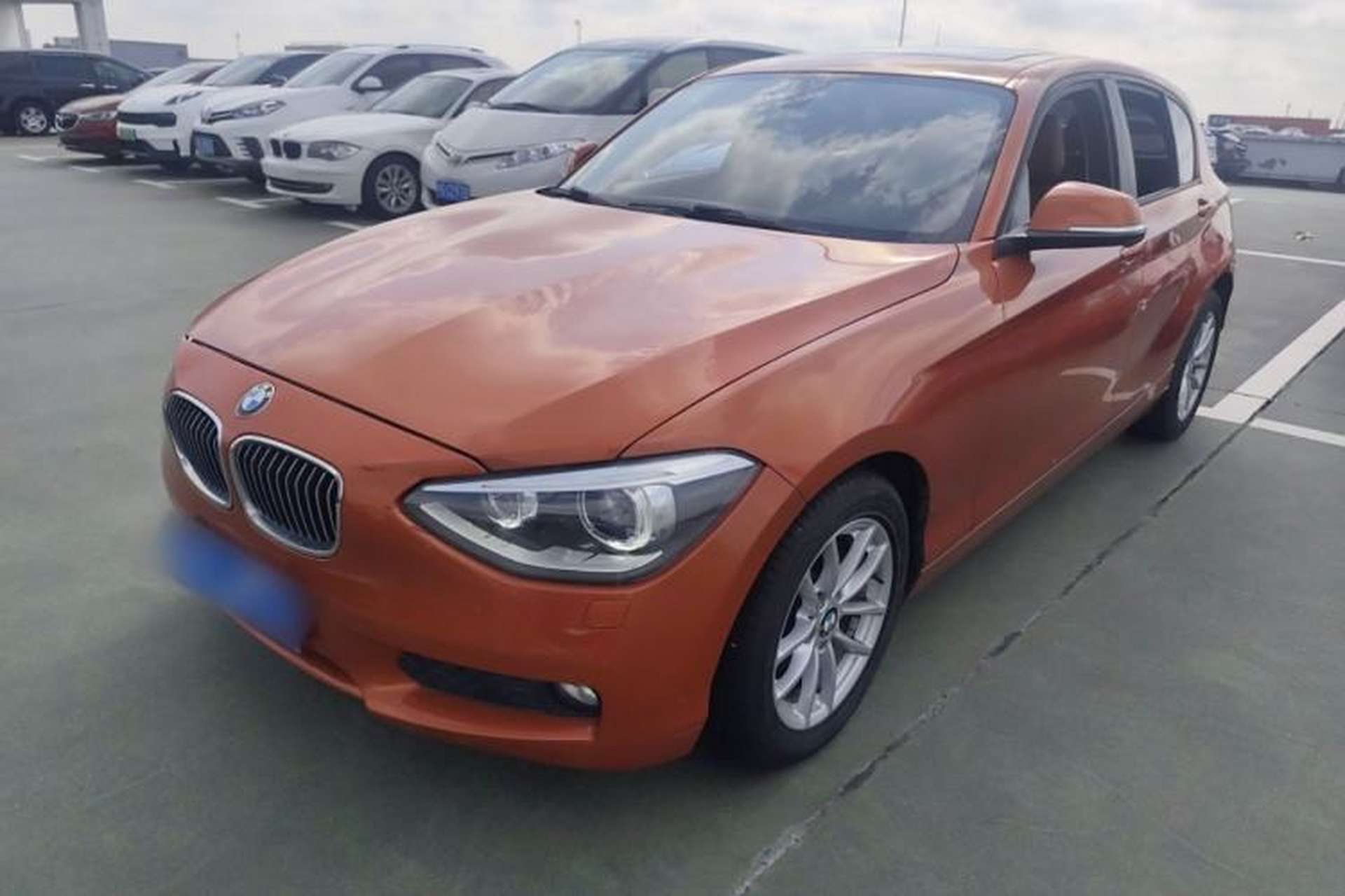 Used BMW 1 Series 2013 Facelifted 118i Leading Edition Front Left 45 Deg