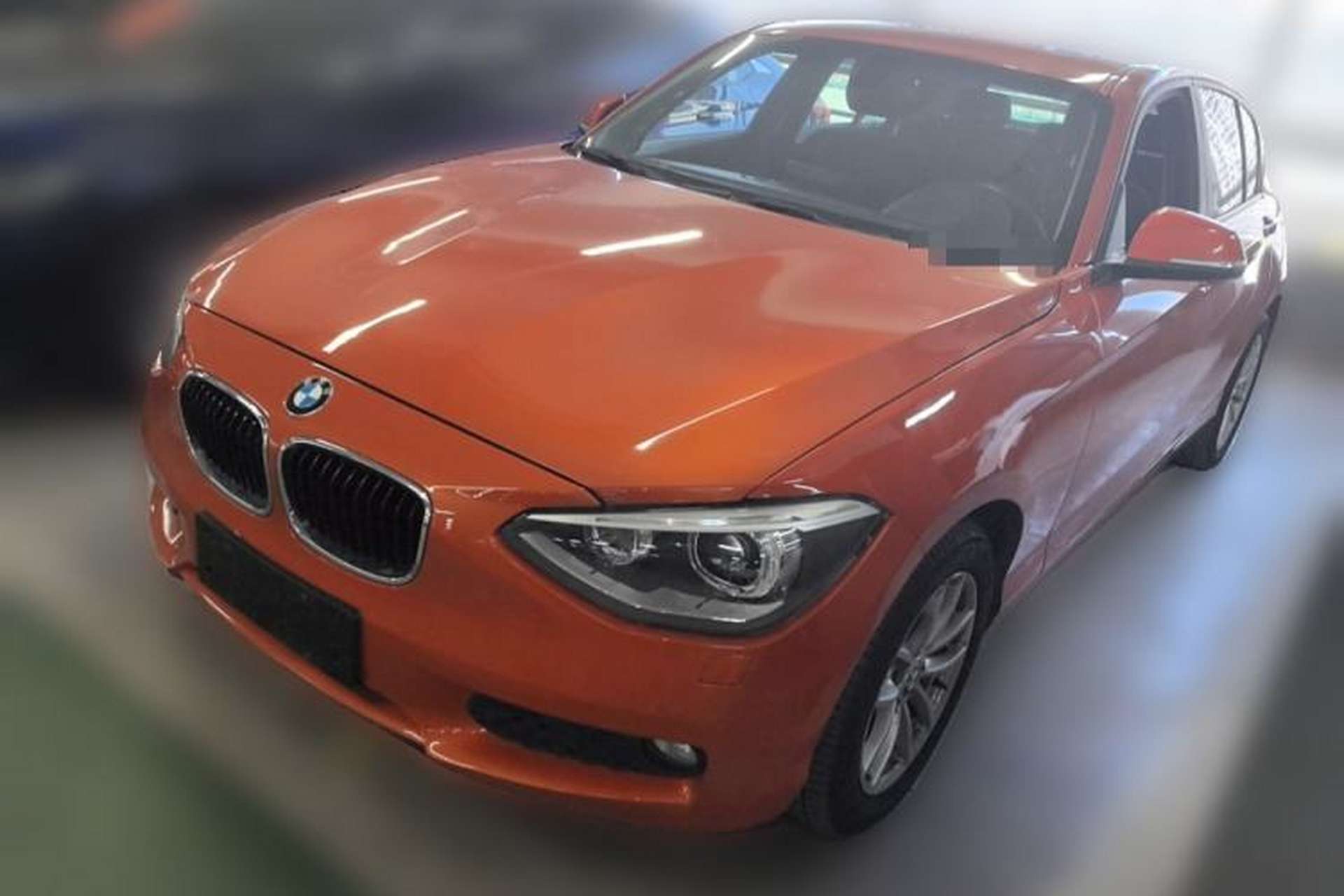Used BMW 1 Series 2013 Facelifted 118i Leading Edition Front Left 45 Deg