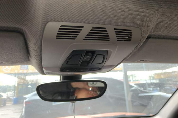 Used BMW 1 Series 2013 Facelifted 118i Leading Edition Headliner