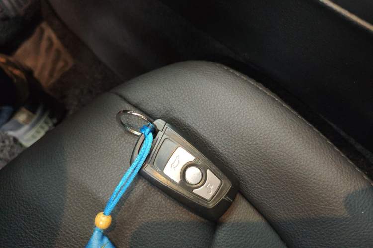 Used BMW 1 Series 2013 Facelifted 118i Leading Edition Interior 1