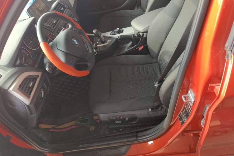 Used BMW 1 Series 2013 Facelifted 118i Leading Edition Left Front Seat