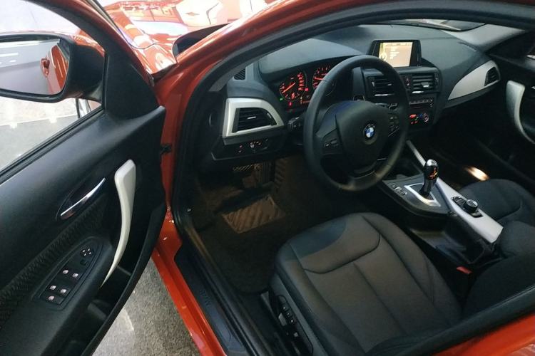 Used BMW 1 Series 2013 Facelifted 118i Leading Edition Left Front Seat