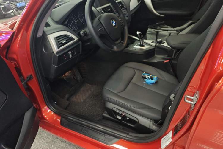 Used BMW 1 Series 2013 Facelifted 118i Leading Edition Left Front Seat