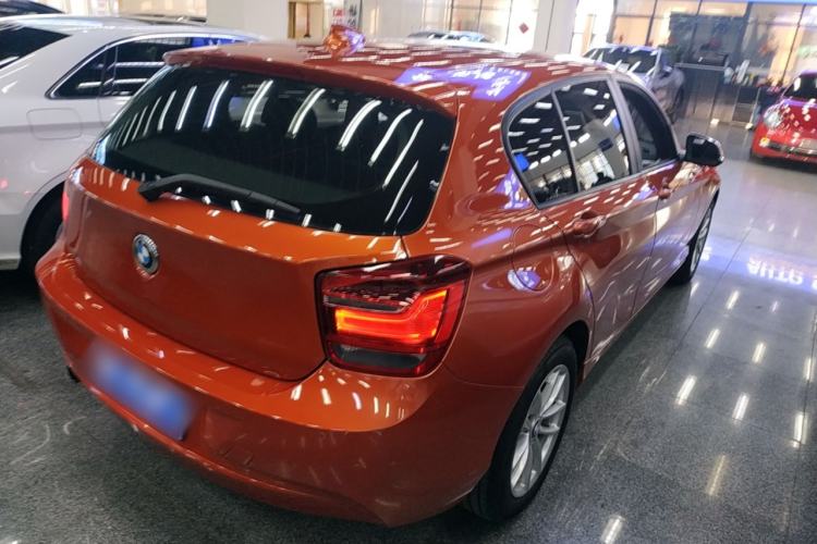 Used BMW 1 Series 2013 Facelifted 118i Leading Edition Rear Right 45 Deg