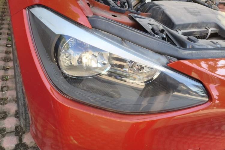 Used BMW 1 Series 2013 Revised 116i Leading Edition Right Front Headlight