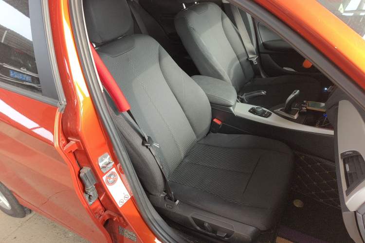 Used BMW 1 Series 2013 Facelifted 118i Leading Edition Right Front Seat