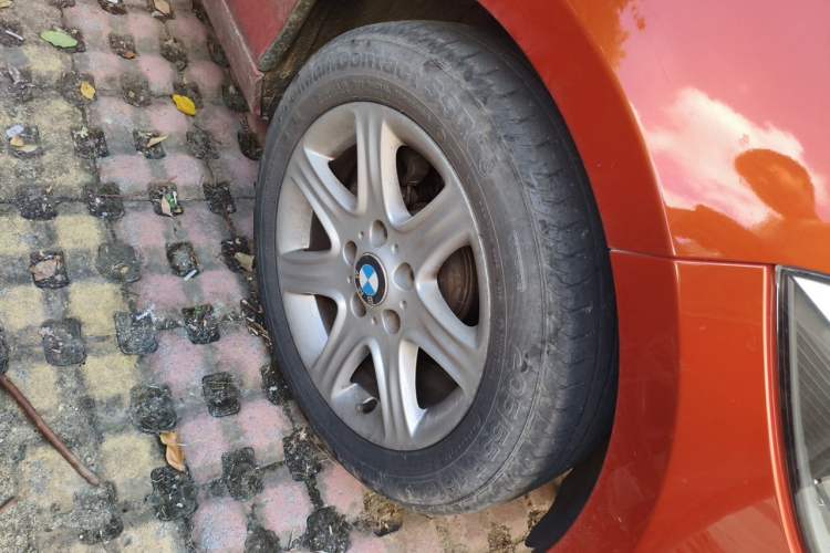 Used BMW 1 Series 2013 Revised 116i Leading Edition Right Front Wheel Hub