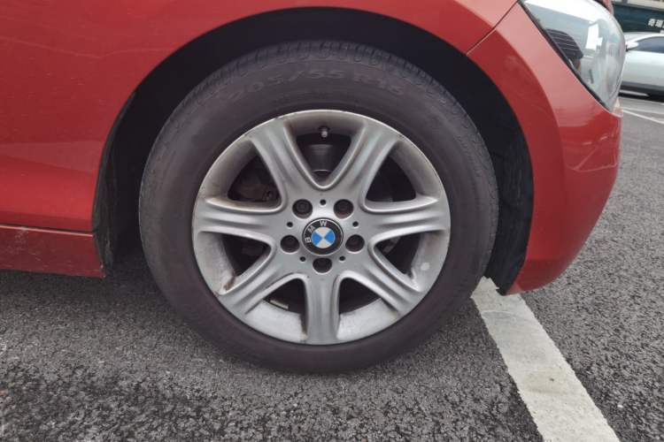 Used BMW 1 Series 2013 Revised 116i Leading Edition Right Front Wheel Hub
