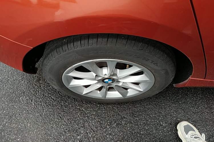 Used BMW 1 Series 2013 Revised 116i Urban Edition Right Rear Wheel Hub
