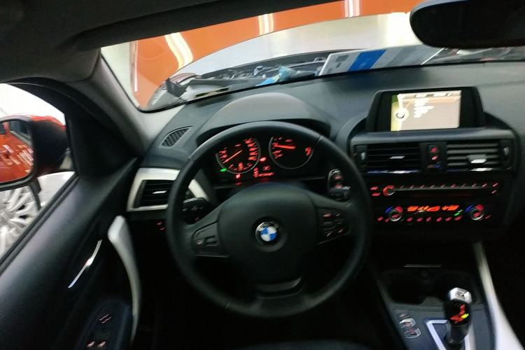 Used BMW 1 Series 2013 Facelifted 118i Leading Edition Steering Wheel