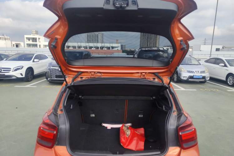 Used BMW 1 Series 2013 Facelifted 118i Leading Edition Trunk