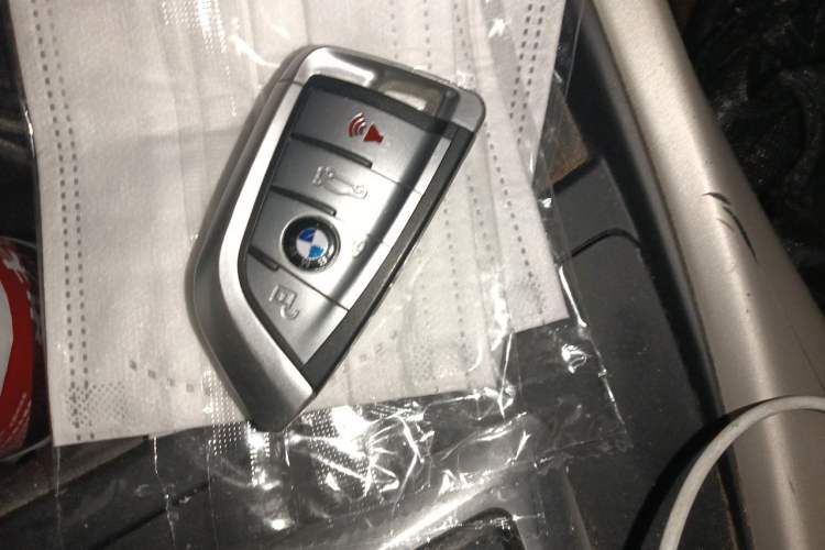 Used BMW 1 Series 2013 Facelifted 118i Leading Edition Vehicle Key