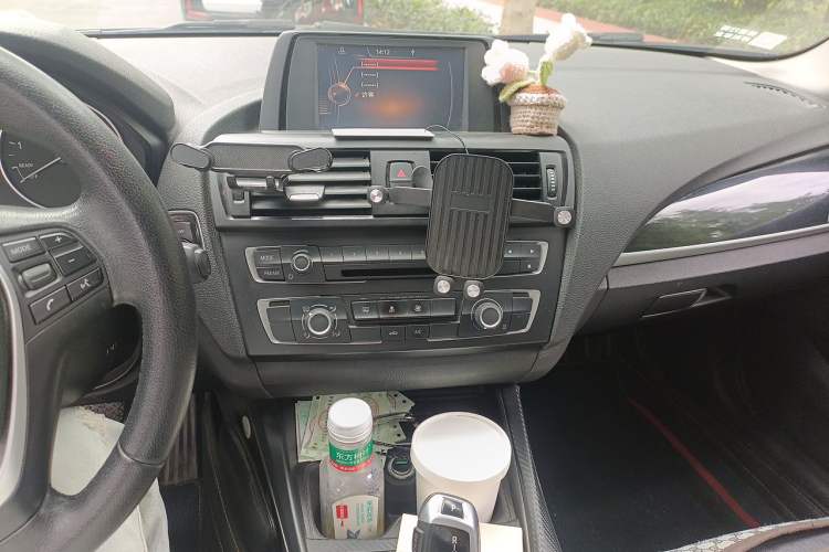 Used BMW 1 Series  Audio And AC Panel