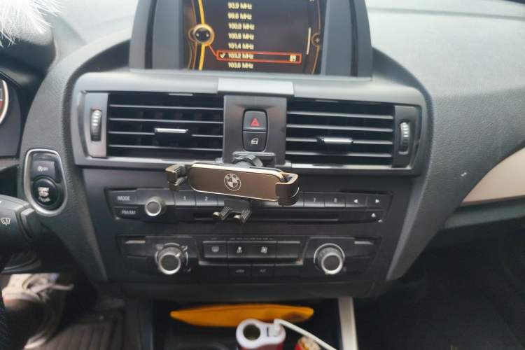 Used BMW 1 Series  Audio And AC Panel