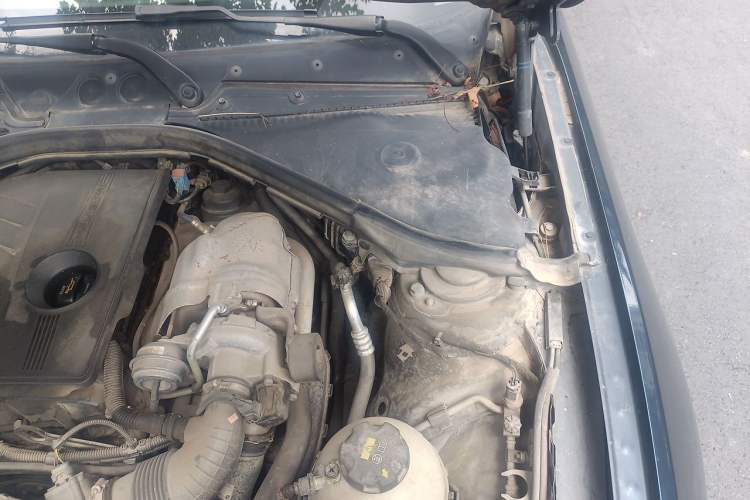 Used BMW 1 Series  Engine Bay Left