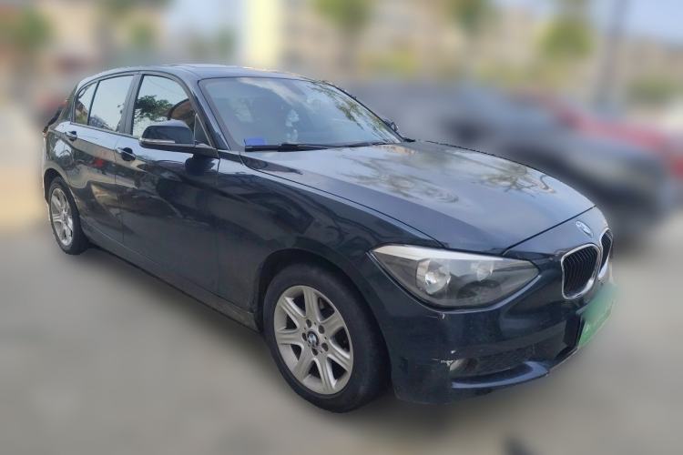 Used BMW 1 Series  Front Right 45 Deg