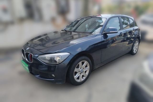 BMW 1 Series BMW 116i five-seater, gasoline, imported, automatic, 1.6L مستعملة