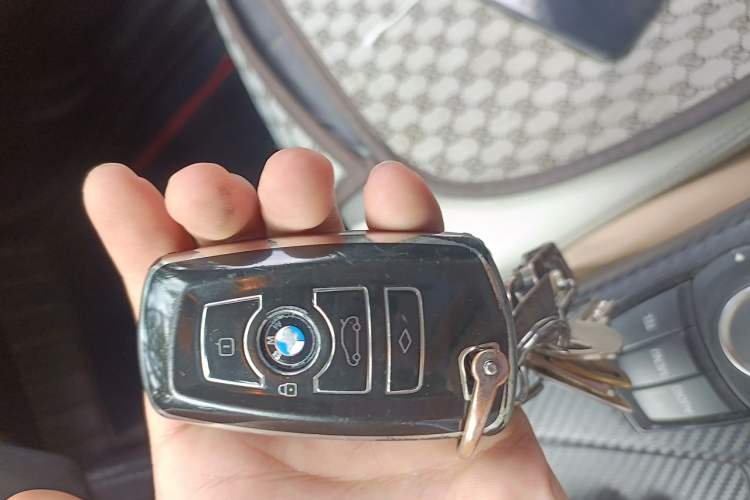 Used BMW 1 Series  Vehicle Key