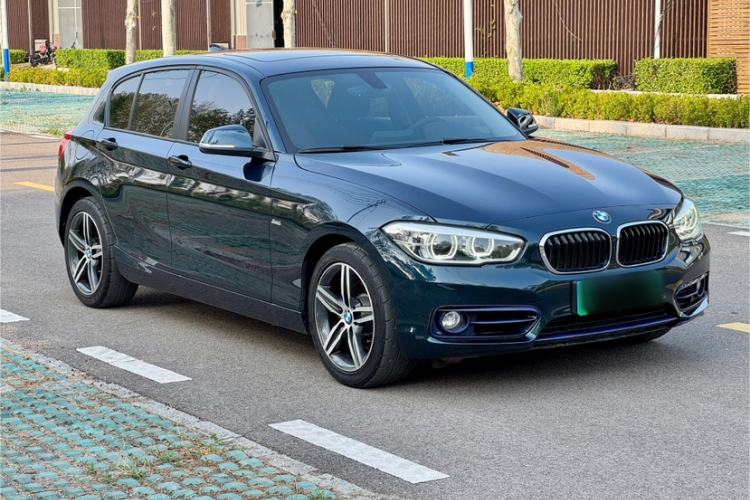 Used BMW 1 Series 2015 120i Sport Design Package Exterior 11