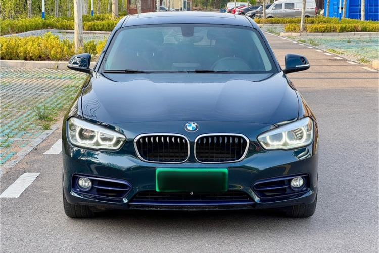 Used BMW 1 Series 2015 120i Sport Design Package Exterior 9