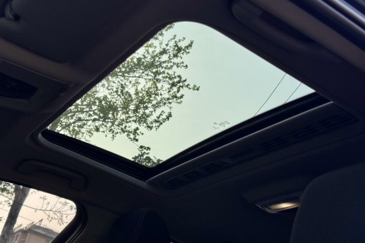 Used BMW 1 Series 2015 120i Sport Design Package Interior 6