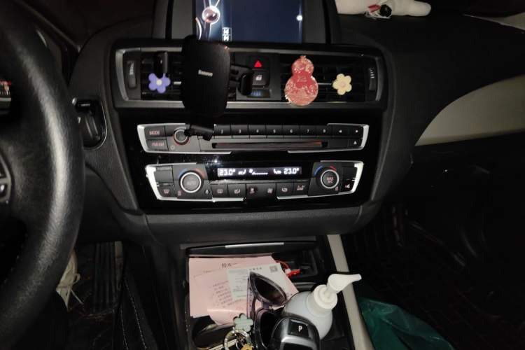 Used BMW 1 Series 2015 120i Leading Model Audio And AC Panel