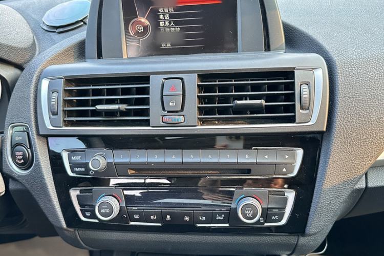Used BMW 1 Series 2015 120i Leading Model Audio And AC Panel