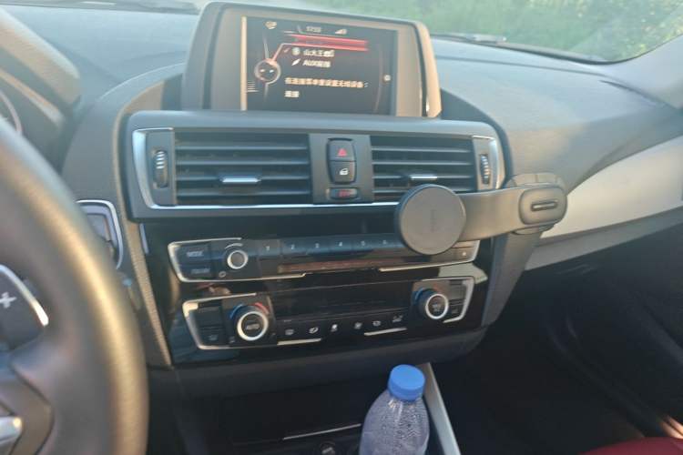 Used BMW 1 Series 2015 120i Leading Model Audio And AC Panel