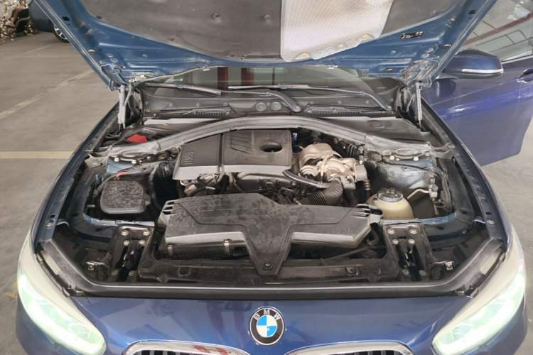 Used BMW 1 Series 2015 120i Sport Design Package Engine Bay