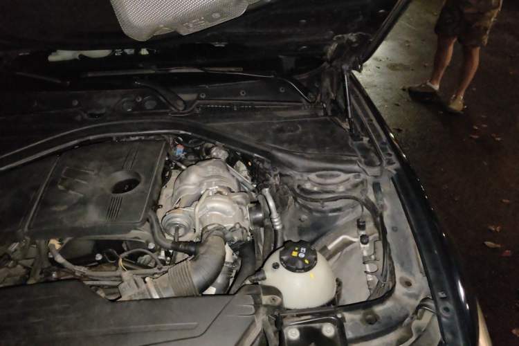 Used BMW 1 Series 2015 120i Leading Model Engine Bay Left