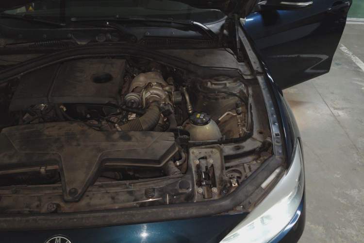 Used BMW 1 Series 2015 120i Leading Model Engine Bay Left