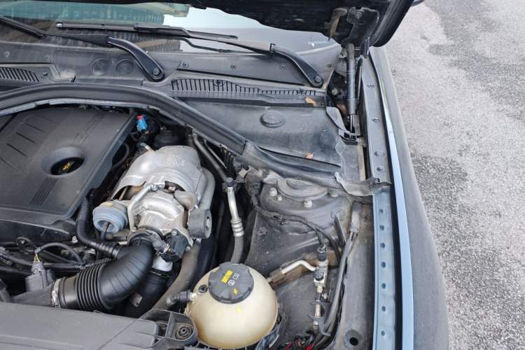 Used BMW 1 Series 2015 120i Leading Model Engine Bay Left