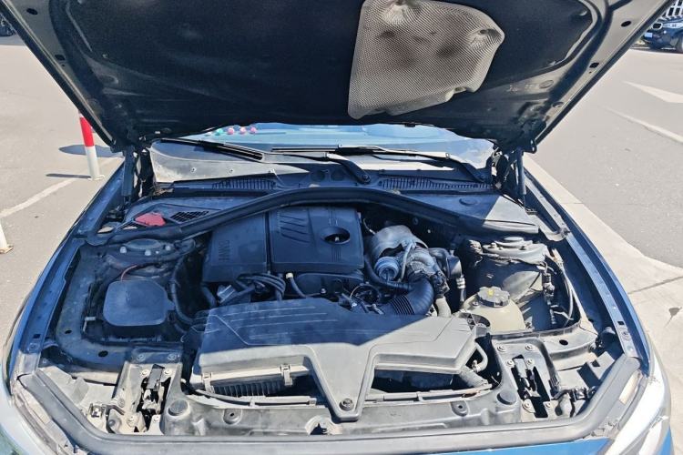 Used BMW 1 Series 2015 120i Sport Design Package Engine Bay
