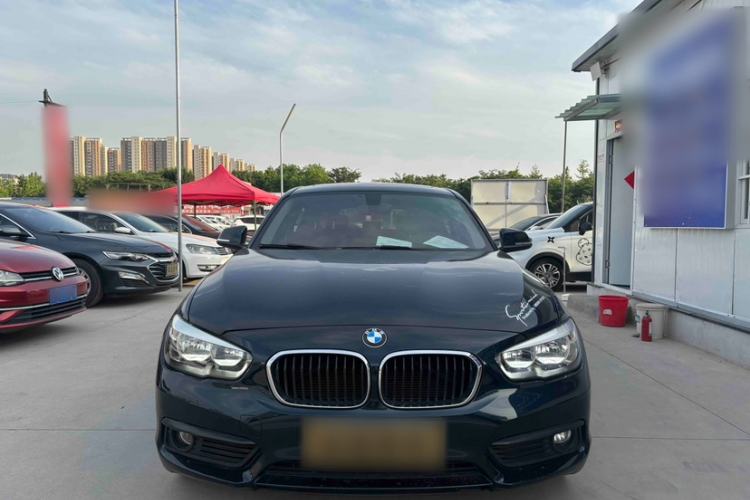 Used BMW 1 Series 2015 120i Leading Model Exterior 1