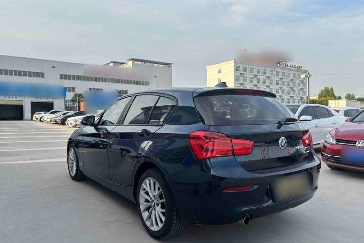 Used BMW 1 Series 2015 120i Leading Model Exterior 5