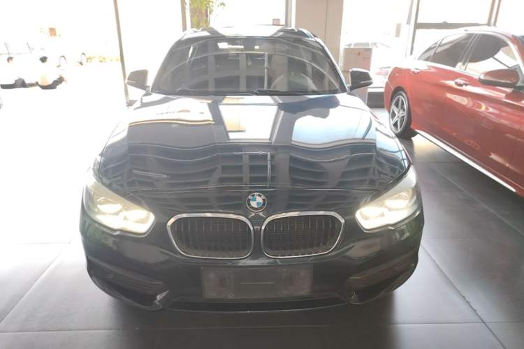 Used BMW 1 Series 2015 118i Leading Model Front