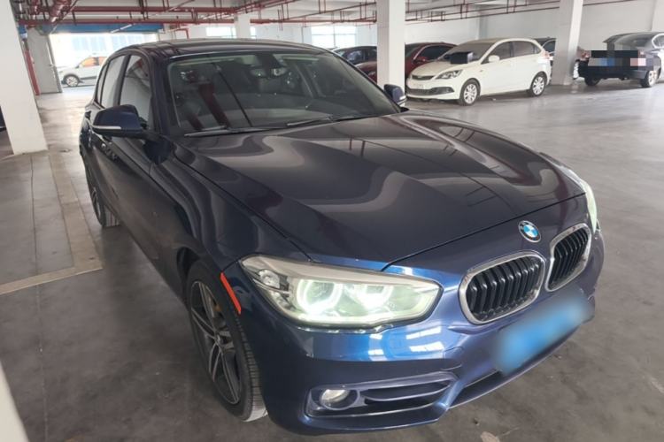 Used BMW 1 Series 2015 120i Sport Design Package Front Right 45 Deg