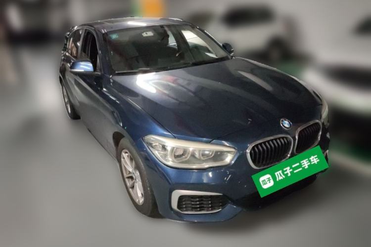 Used BMW 1 Series 2015 118i Leading Model Front Right 45 Deg