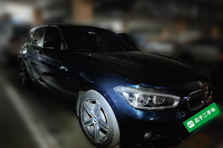 Used BMW 1 Series 2015 120i Sport Design Package Front Right 45 Deg