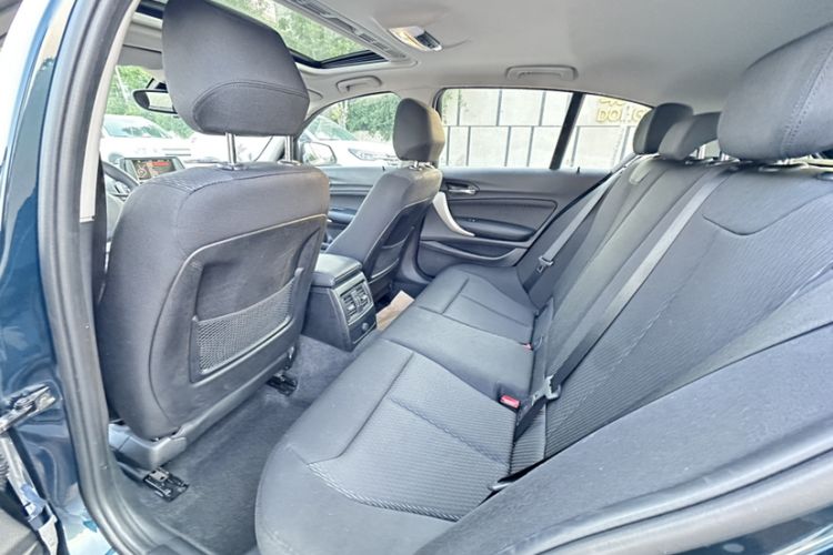 Used BMW 1 Series 2015 120i Leading Model Interior 2