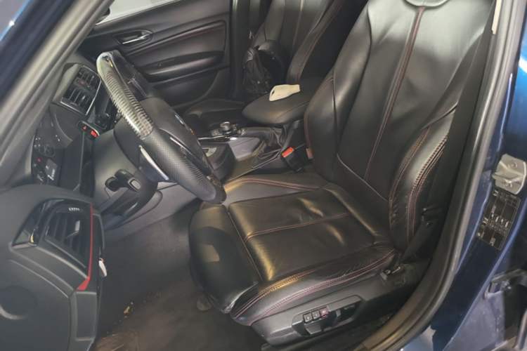 Used BMW 1 Series 2015 120i Sport Design Package Left Front Seat